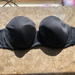 Strapless bra